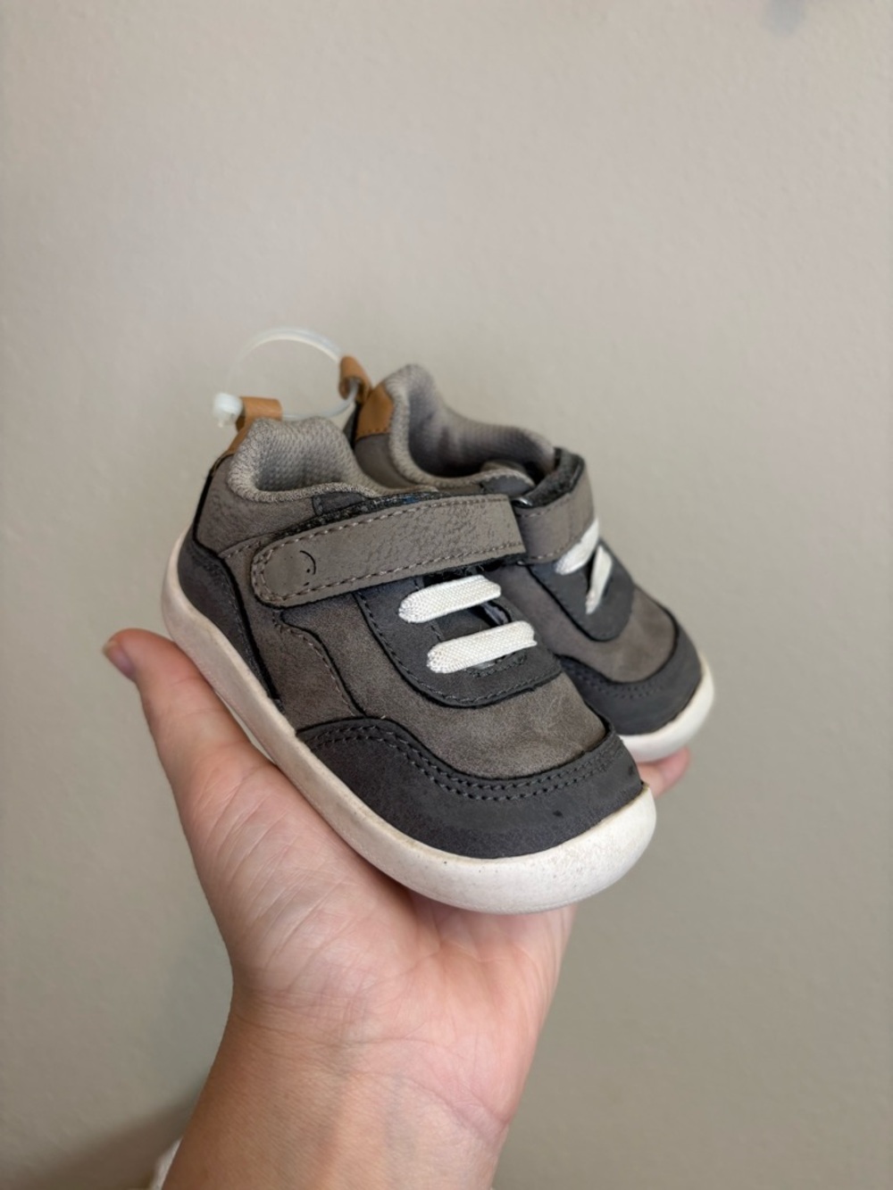 Stride Rite Grey and White Toddler Sneakers with Hook-and-Loop Strap